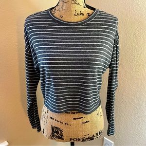 Derek Heart : Long Sleeve Knit Crop Top